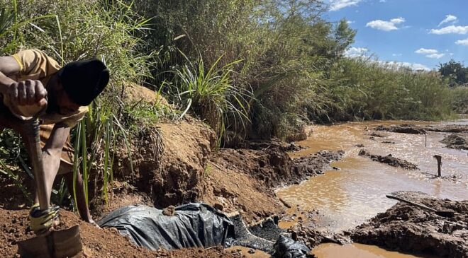 Zimbabwe’s gold rush adds fuel to a deadly surge in malaria