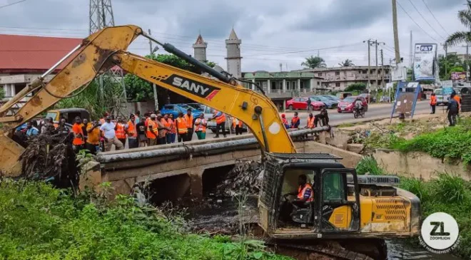 Zoomlion MD Reaffirms Commitment to Ashanti Anti-Flood Campaign